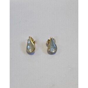 Kabana 14K Yellow Gold Teardrop Earrings | White Mother of Pearl | Handcrafted